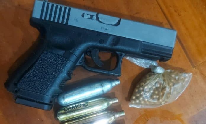 arogan_gunakan_senpi_airsoft_gun_pria_di_simalungun_ditangkap_polisi