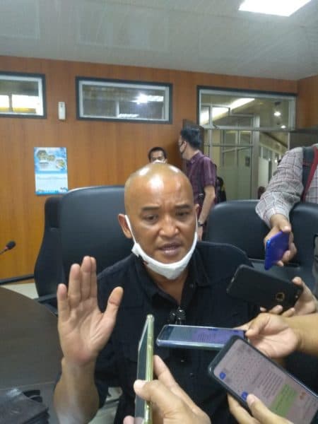 arogan_ketua_bkd_dprd_medan_kesal_lihat_tingkah_edi_sahputra