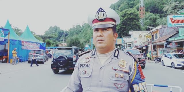 arus_balik_siantar_parapat_mulai_padat