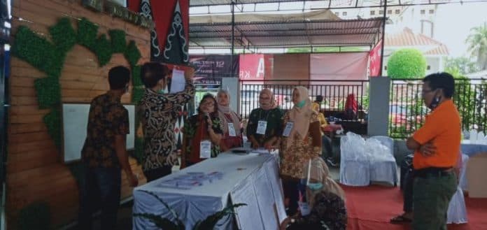 asner_susanti_menang_tipis_di_kediaman_susanti