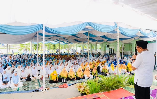 asri_ludin_hadiri_pengajian_di_sampali_jaga_kerukunan_dan_sukseskan_pilkada