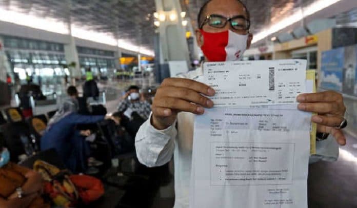 astaga_sejak_april_ditemukan_40_penumpang_terindikasi_positif_covid_19_di_bandara_soetta