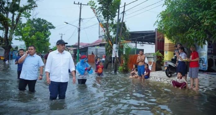 atasi_banjir_pemko_medan_akan_buat_bronjong_di_sungai_sei_sikambing