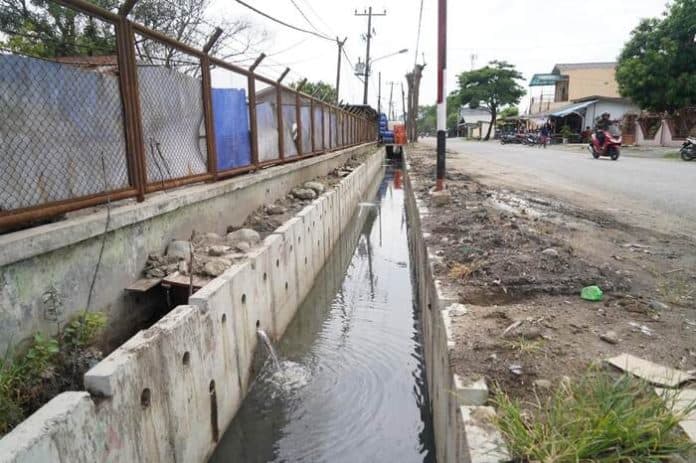 atasi_genangan_air_pemko_medan_bangun_drainase_sepanjang_790_meter_di_jalan_rph