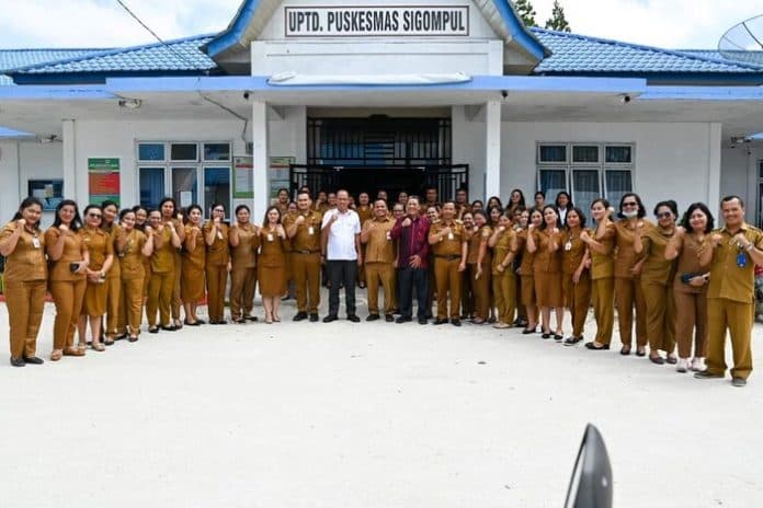 atasi_stunting_bupati_humbahas_ingatkan_bidan_desa_soal_5_fase