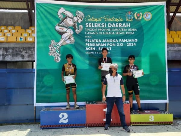 atlet_putra_mis_dominasi_selekda_pon_tingkat_sumut_cabang_sepatu_roda