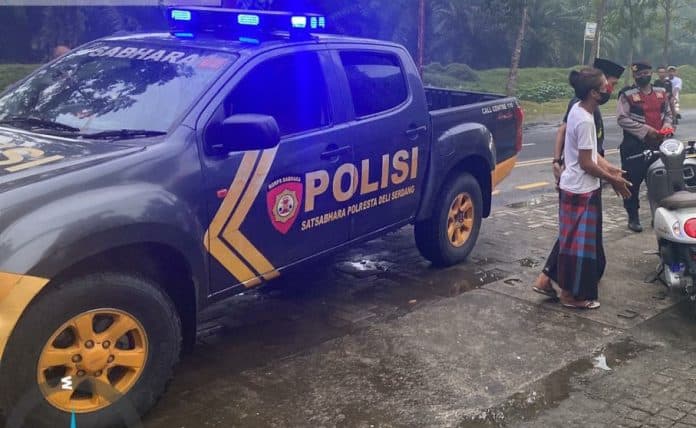 awas_covid_asmara_subuh_muda_mudi_dibubarkan