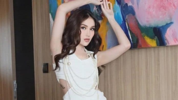 ayu_ting_ting_bantah_putus_dengan_fardhana_karena_ekonomi