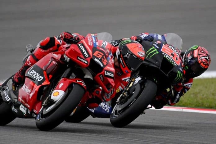 bagnaia_ungkap_rossi_sebagai_sosok_mentor_yang_penting