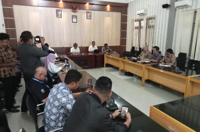 bahas_lahan_ptpn_iii_tim_ksp_turun_ke_siantar
