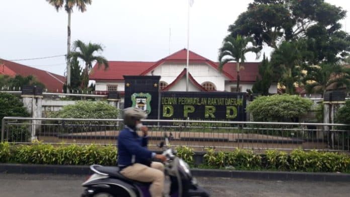 bahas_lhp_bpk_dprd_siantar_akan_bentuk_pansus