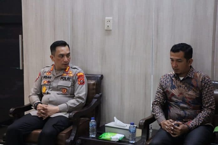 bahas_pemilu_2024_kpu_kunjungi_polres_deli_serdang