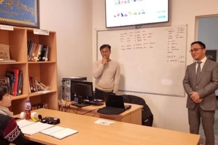 bahasa_indonesia_jadi_mata_kuliah_wajib_di_universitas_sofia_bulgaria