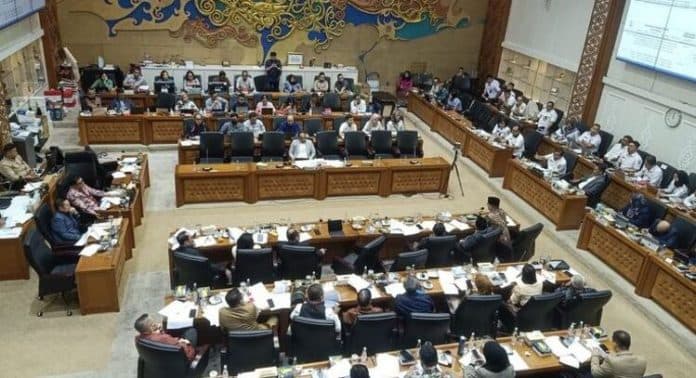 baleg_dpr_siasati_putusan_mk_berlaku_bagi_partai_tak_miliki_kursi_dprd