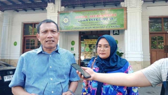 bambang_pardede_mulai_diadili_pastikan_tak_ada_gratifikasi_di_perkaranya