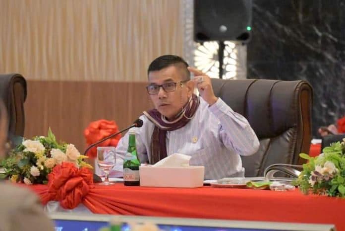 bandar_narkoba_di_asahan_dituntut_8_tahun_6_bulan_hinca_pandjaitan_desak_jpu_kejari_asahan_diperiksa