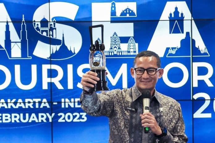 bangkitkan_kreativitas_sineas_kemenparekraf_gelar_festival_film_bulanan