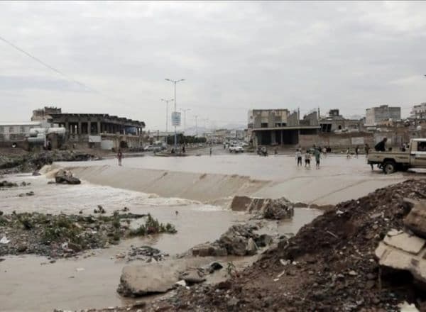 banjir_bandang_di_yaman_12_ribu_warga_mengungsi_sejak_agustus