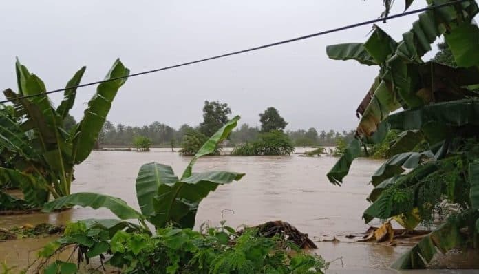 banjir_ketinggian_3_meter_landa_luwu_menewaskan_14_orang