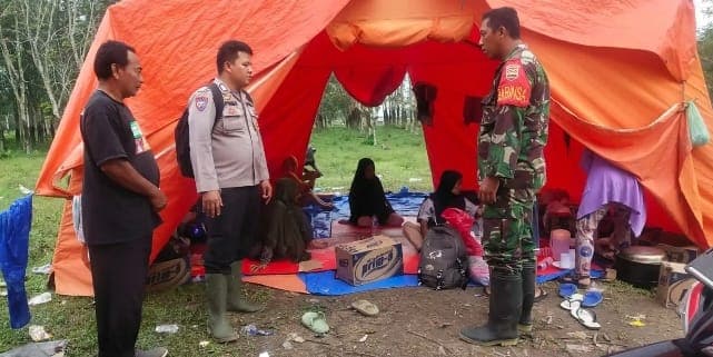 banjir_melanda_desa_mariah_padang_20_kk_terpaksa_mengungsi