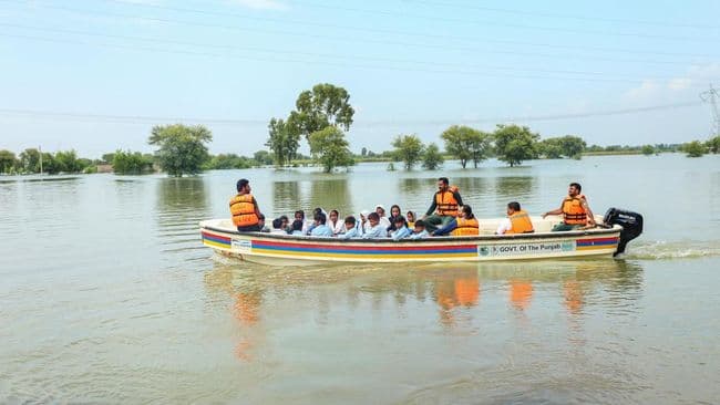 banjir_pakistan_kian_parah_daratan_bak_samudera
