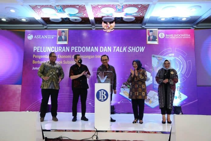 bank_indonesia_luncurkan_buku_pedoman_pengembangan_ekonomi_dan_keuangan_inklusif