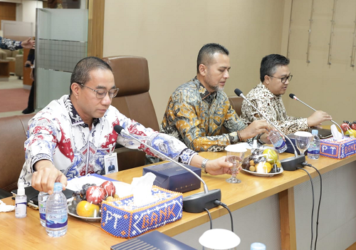 bank_sumut_diminta_tingkatkan_pelayanan_ke_nasabah