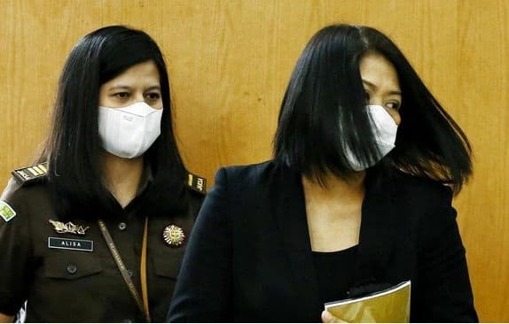 bantah_kamaruddin_febri_diansyah_sebutkan_7_bukti_putri_tidak_tembak_brigadir_j