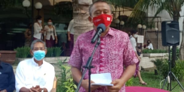 banyak_cafe_di_medan_tak_terapkan_protokol_kesehatan