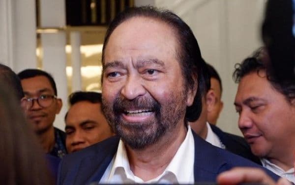 banyak_tamu_alasan_surya_paloh_tak_hadiri_pembubaran_timnas_amin