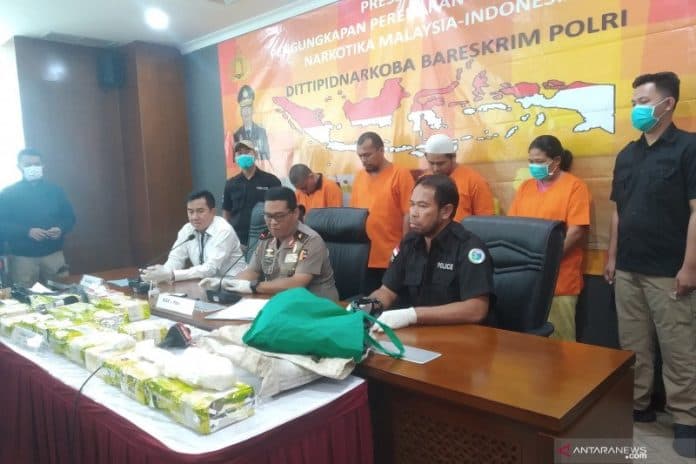 bareskrim_polri_sita_24_kg_sabu_asal_malysia