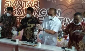 barista_asal_labura_raih_juara_i_kompetisi_festival_kopi_bi_siantar