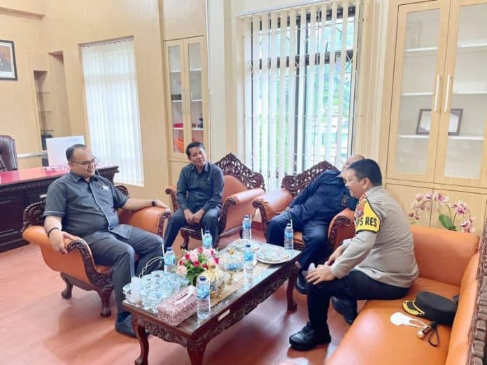 baru_bertugas_kapolres_padangsidimpuan_minta_dukungan_kejari