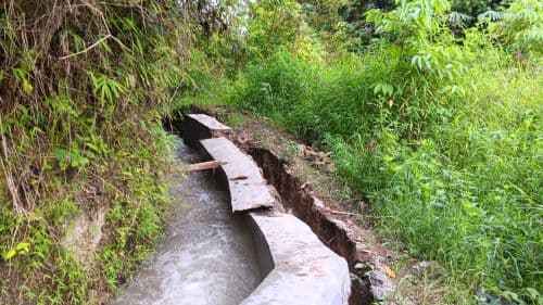 baru_selesai_dikerjakan_bangunan_lining_irigasi_di_sitinjo_dairi_rusak_dan_hancur