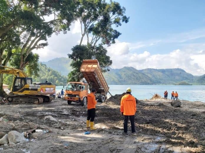 basarnas_tutup_pencarian_korban_banjir_bandang_humbahas
