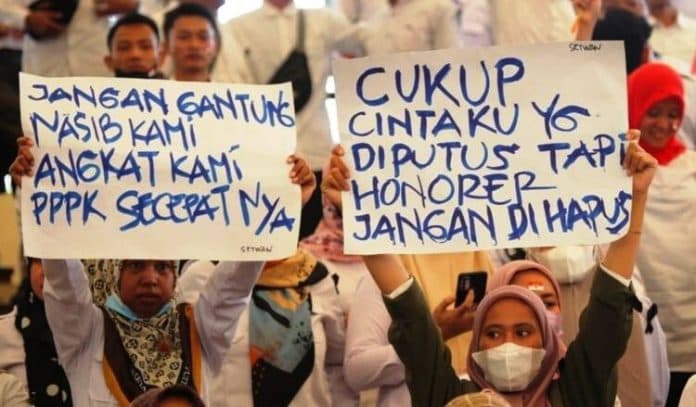 batal_dihapus_menpan_rb_belum_bisa_pastikan_nasib_tenaga_honorer_di_2024