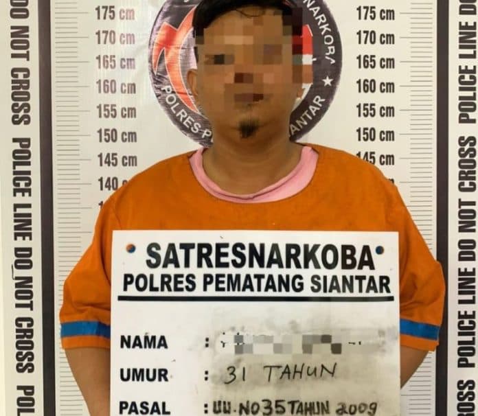 bawa_dua_paket_sabu_pria_31_tahun_ditangkap_polisi_di_jalan_jawa