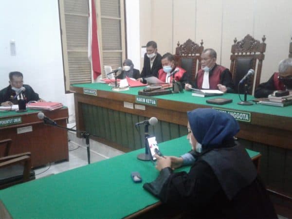 bawa_sabu_10_kg_tiga_warga_aceh_divonis_seumur_hidup
