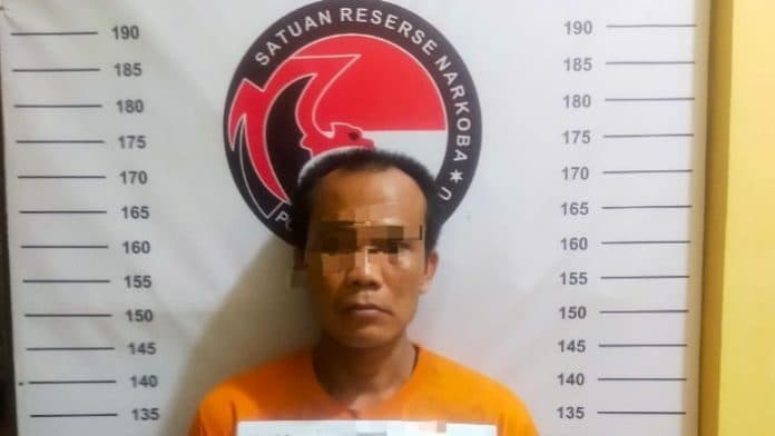 bawa_sabu_warga_lobusona_labuhanbatu_diciduk