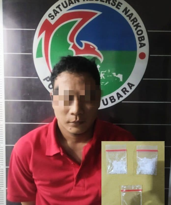 bawa_sabu_warga_perdagangan_digelandang_ke_polres_batu_bara