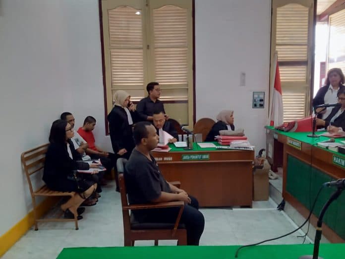 bawa_samurai_buat_tawuran_geng_motor_ini_divonis_2_tahun_penjara