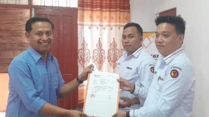 bawaslu_toba_tindak_lanjuti_laporan_dugaan_pelanggaran_kampanye_paslon