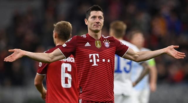 bayern_menang_telak_5_0_atas_dynamo_kiev_lewandowski_sumbang_dua_gol