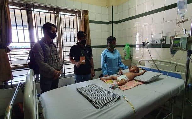bayi_malang_penderita_meningitis_biaya_operasinya_ditanggung_kapolri