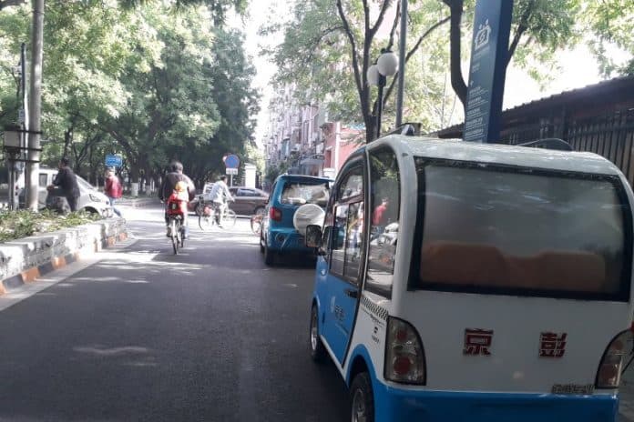 beijing_ganti_20000_taksi_lama_dengan_mobil_listrik