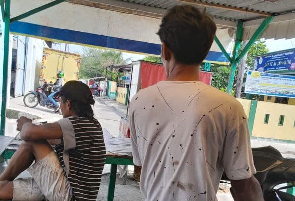 bekas_pabrik_kopi_di_sunggal_dipreteli_pemuda_setempat_aksi_pelaku_direkam_pemilik