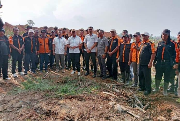 beko_ditambah_pembersihan_lahan_hgu_94_kebun_limau_mungkur_kondusif