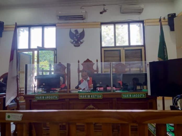 beli_135_kg_ganja_warga_sibolga_ini_jadi_dihukum_20_tahun_penjara