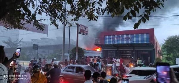 bengkel_di_lubuk_pakam_ludes_terbakar_4_sepeda_motor_gosong