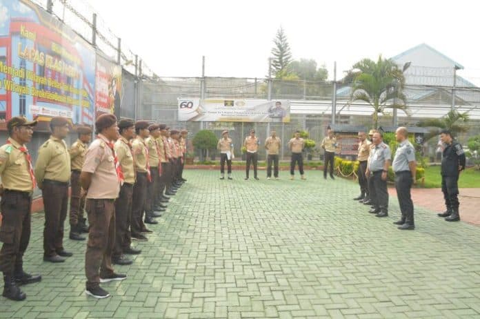 bentuk_mental_dan_kedisiplinan_wbp_lapas_medan_kuatkan_pembinaan_pramuka